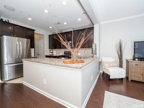 2450 Baslow Dr, Apex, NC 27539 photo 9