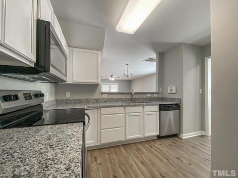 5242 Eagle Trace Dr, Raleigh, NC 27604 photo 4