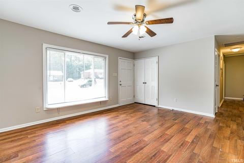 205 Plaza Dr, Garner, NC 27529 photo 3