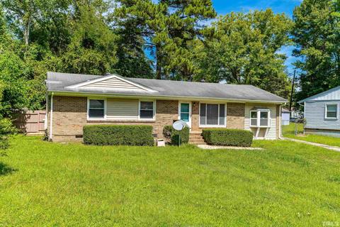205 Plaza Dr, Garner, NC 27529 photo 2