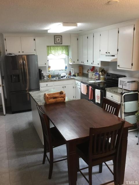 115 Old Post Rd, Erwin, NC 28339 photo 9
