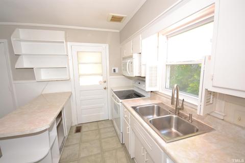 1713 Forest Rd, Durham, NC 27705 photo 5