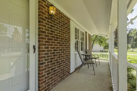 106 Phillips St, Smithfield, NC 27577 photo 6