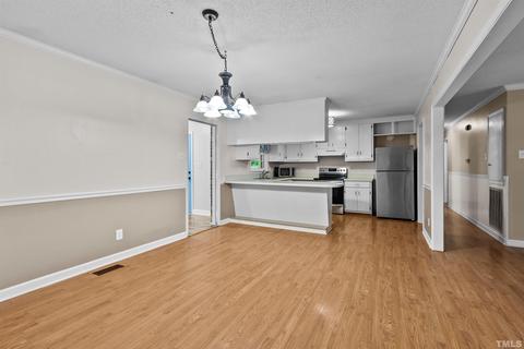 2920 Hamlin Rd, Durham, NC 27704 photo 6
