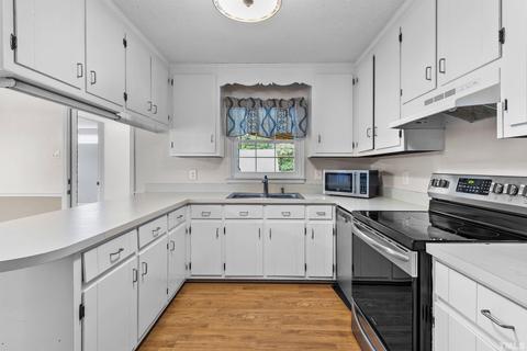 2920 Hamlin Rd, Durham, NC 27704 photo 8