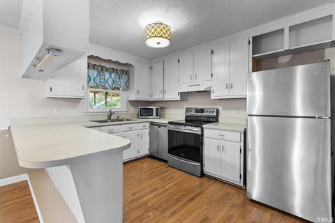 2920 Hamlin Rd, Durham, NC 27704 photo 7