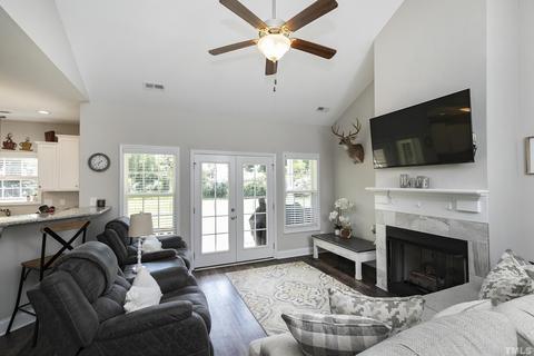 7163 S Nc 210, Bunnlevel, NC 28323 photo 11