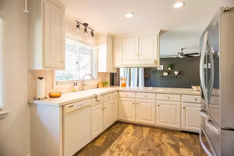 900 Ellerbee St, Durham, NC 27704 photo 29
