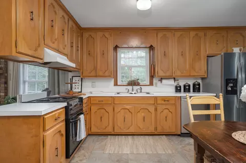9096 Chantilly Rd, Spring Hope, NC 27882 photo 11