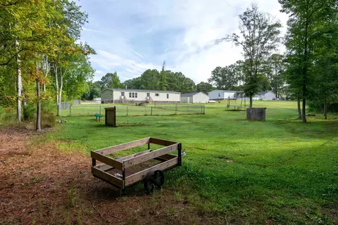 375 Godwin Rd, Benson, NC 27504 photo 12