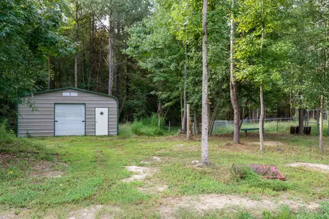 375 Godwin Rd, Benson, NC 27504 photo 5