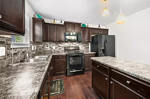 256 Botanical Ct, Bunnlevel, NC 28323 photo 19