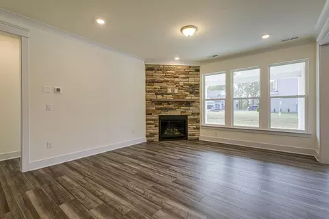 387 Cliff View Dr, Garner, NC 27529 photo 4