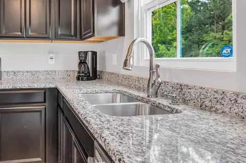 1507 Bridgewater Dr, Durham, NC 27704 photo 9