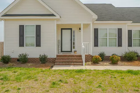 13453 Old Smithfield Rd, Bailey, NC 27807 photo 2