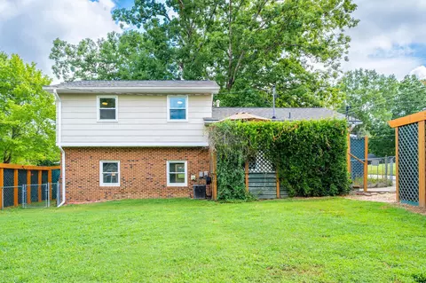 4013 Chaucer Dr, Durham, NC 27705 photo 45