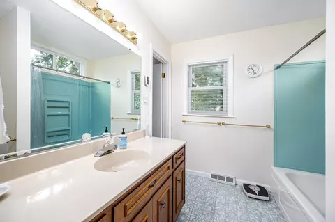 4013 Chaucer Dr, Durham, NC 27705 photo 32