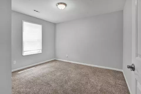 811 Alpha Dr, Durham, NC 27703 photo 9