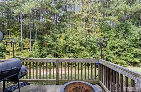 7 Red Feather Ct, Durham, NC 27704 photo 5