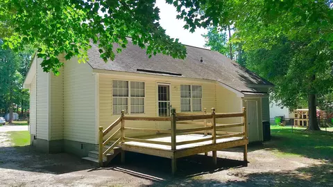 605 N Walnut St, Spring Hope, NC 27882 photo 6