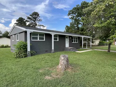 2717 Heatter Ave, Spring Lake, NC 28390 photo 1