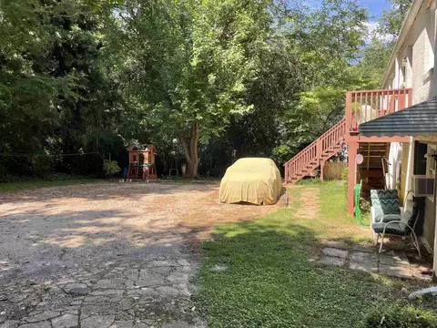 409 Gardner St, Raleigh, NC 27607 photo 8