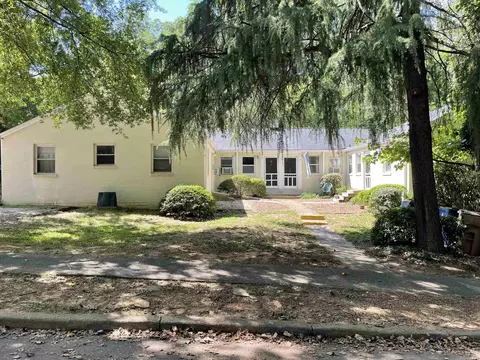409 Gardner St, Raleigh, NC 27607 photo 2