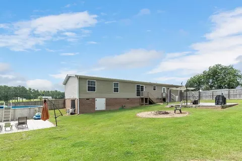 590 Byrdtown Rd, Benson, NC 27504 photo 32