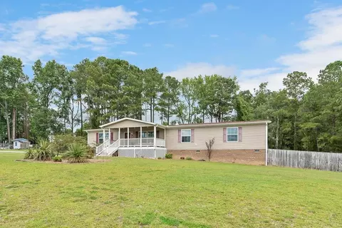 590 Byrdtown Rd, Benson, NC 27504 photo 4