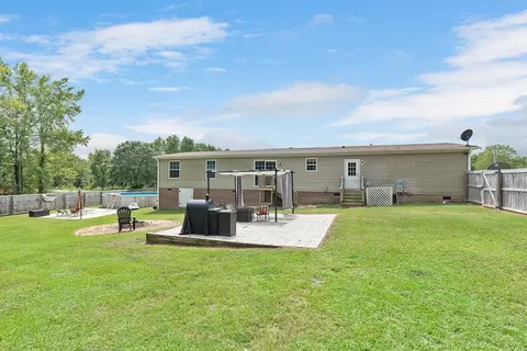 590 Byrdtown Rd, Benson, NC 27504 photo 7