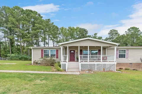 590 Byrdtown Rd, Benson, NC 27504 photo 2