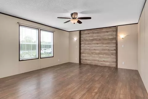 590 Byrdtown Rd, Benson, NC 27504 photo 17
