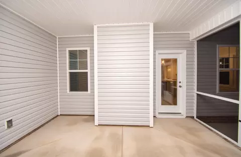 136 Shadybrook Dr, Benson, NC 27504 photo 33