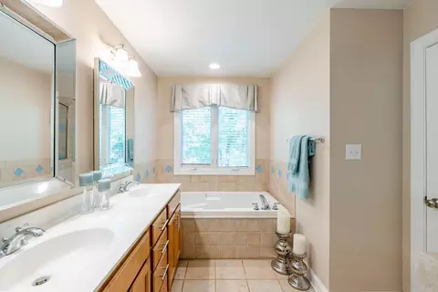 7050 Calais Dr, Durham, NC 27712 photo 37