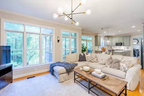 7050 Calais Dr, Durham, NC 27712 photo 6