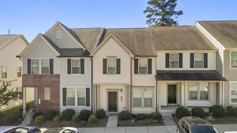 21 Moss Grove Ln, Durham, NC 27703 photo 1