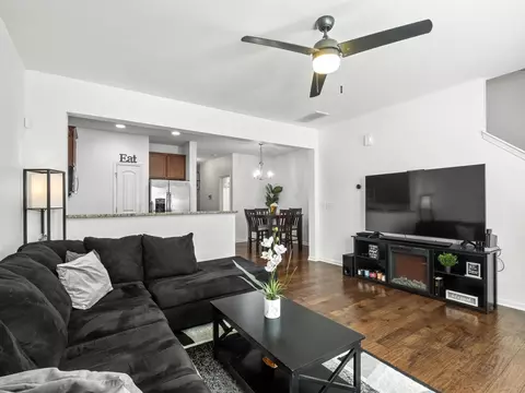 21 Moss Grove Ln, Durham, NC 27703 photo 9