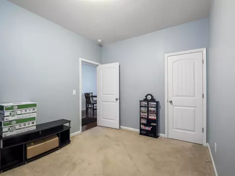 21 Moss Grove Ln, Durham, NC 27703 photo 10