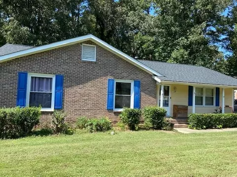 138 Radcliff Cir, Durham, NC 27713 photo 4