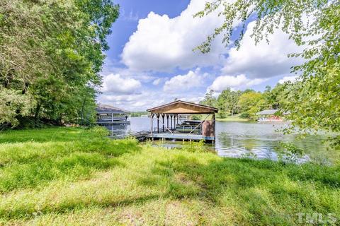372 Canvasback Dr, Semora, NC 27343 photo 1
