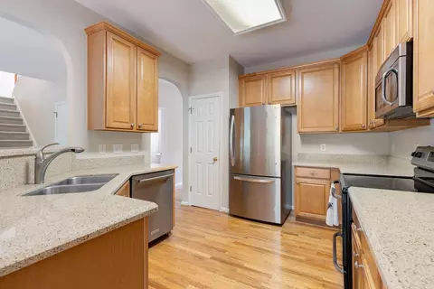 5 Horizon Cir, Durham, NC 27712 photo 10
