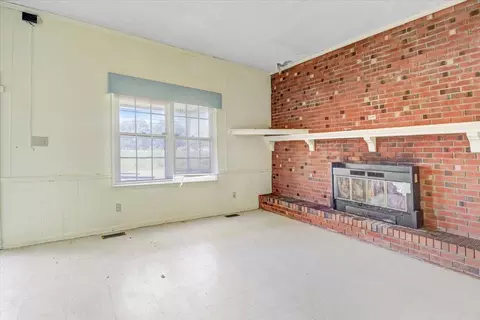 1136 Buffalo Rd, Smithfield, NC 27577 photo 4