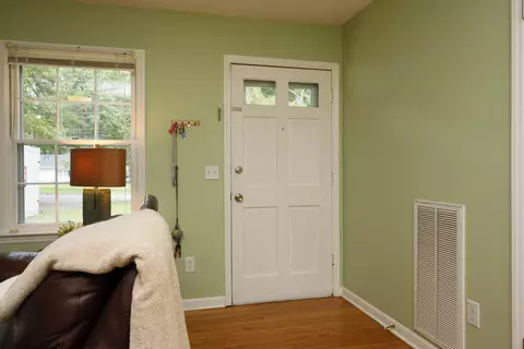 316 Fleming Dr, Durham, NC 27712 photo 3