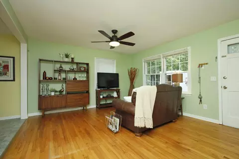 316 Fleming Dr, Durham, NC 27712 photo 6