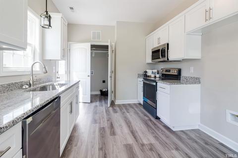 52 Iris Bryant Rd, Erwin, NC 28339 photo 8