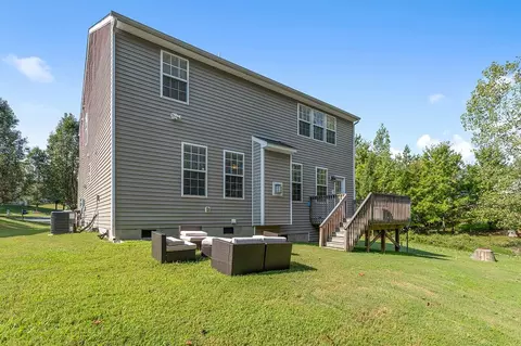 9 Bent Branch Ct, Durham, NC 27704 photo 5