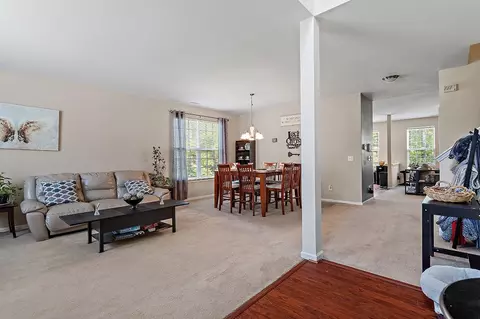 9 Bent Branch Ct, Durham, NC 27704 photo 11
