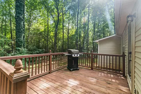 105 Dover Cir, Selma, NC 27576 photo 22