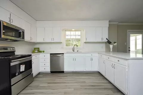 5005 Heritage Dr, Durham, NC 27712 photo 8