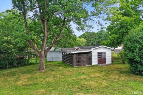 407 Belmont Dr, Durham, NC 27703 photo 7